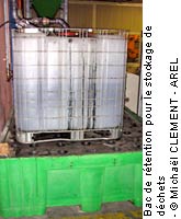 Bac de rétention pour le stockage de déchets © Michaël CLEMENT - AREL